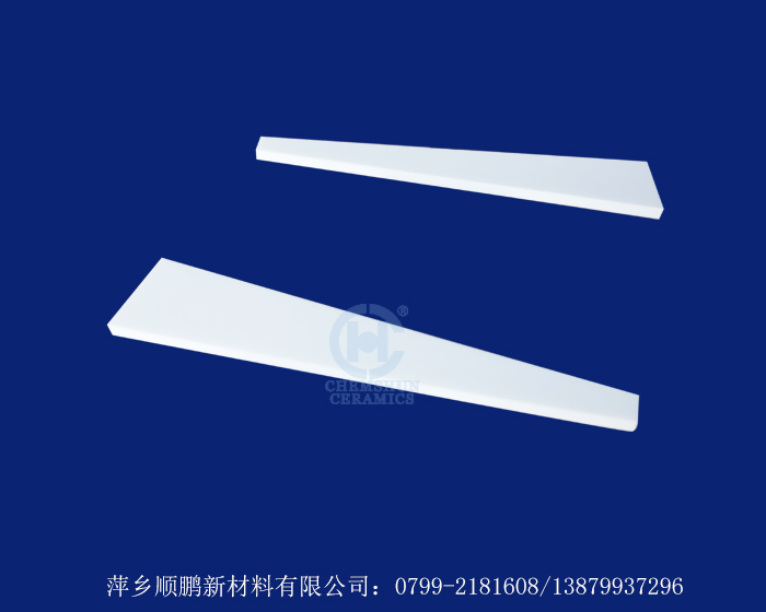 耐磨陶瓷襯板 耐磨陶瓷襯板